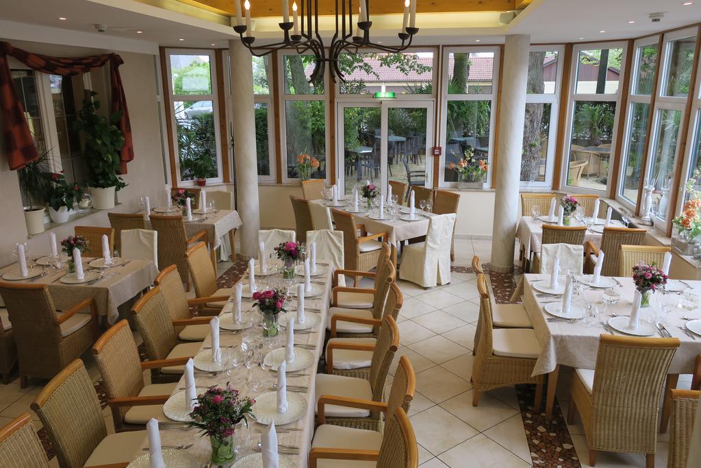 Hotel Restaurant Boeck "Roter Hahn" Sankt Poelten Exterior photo